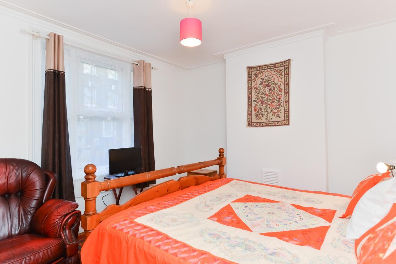 Raspberry Lodge Londres Extérieur photo