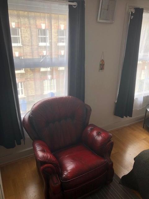 Raspberry Lodge Londres Extérieur photo
